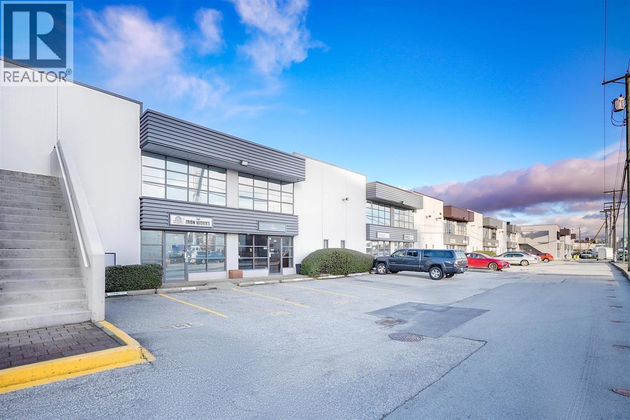131 1305 WELCH STREET, North Vancouver