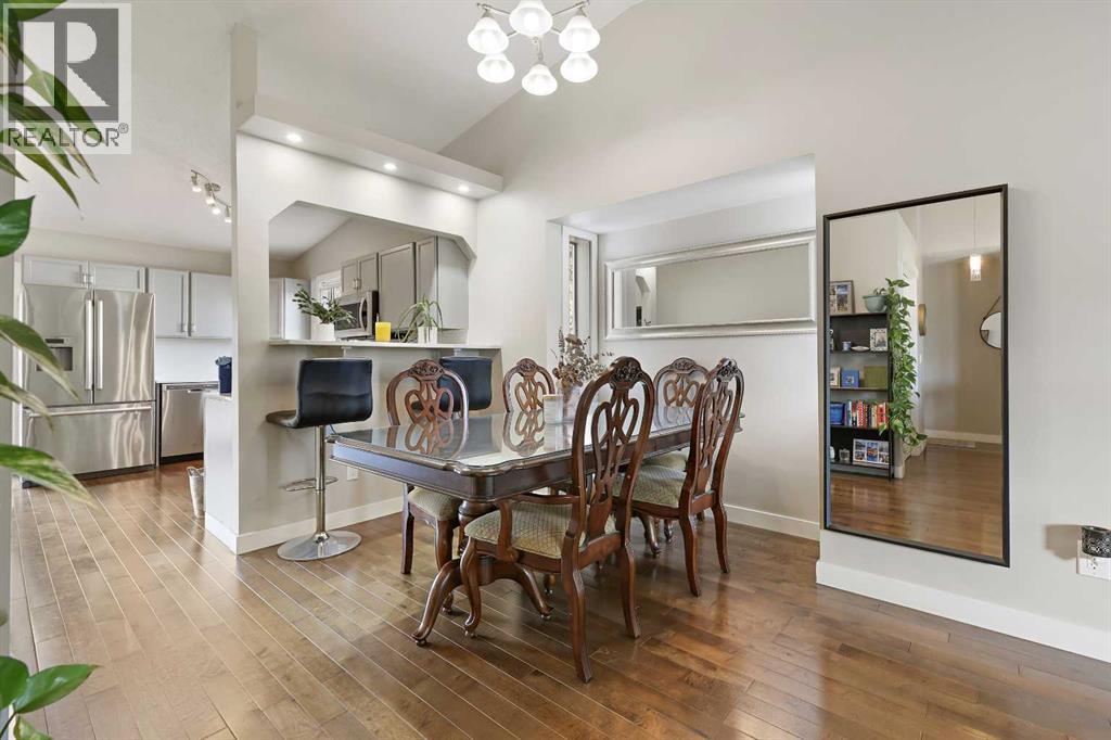 Single Family House Bi-level for Sale in  Rivercroft Close SE Riverbend Calgary 