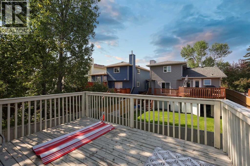 Single Family House Bi-level for Sale in  Rivercroft Close SE Riverbend Calgary 