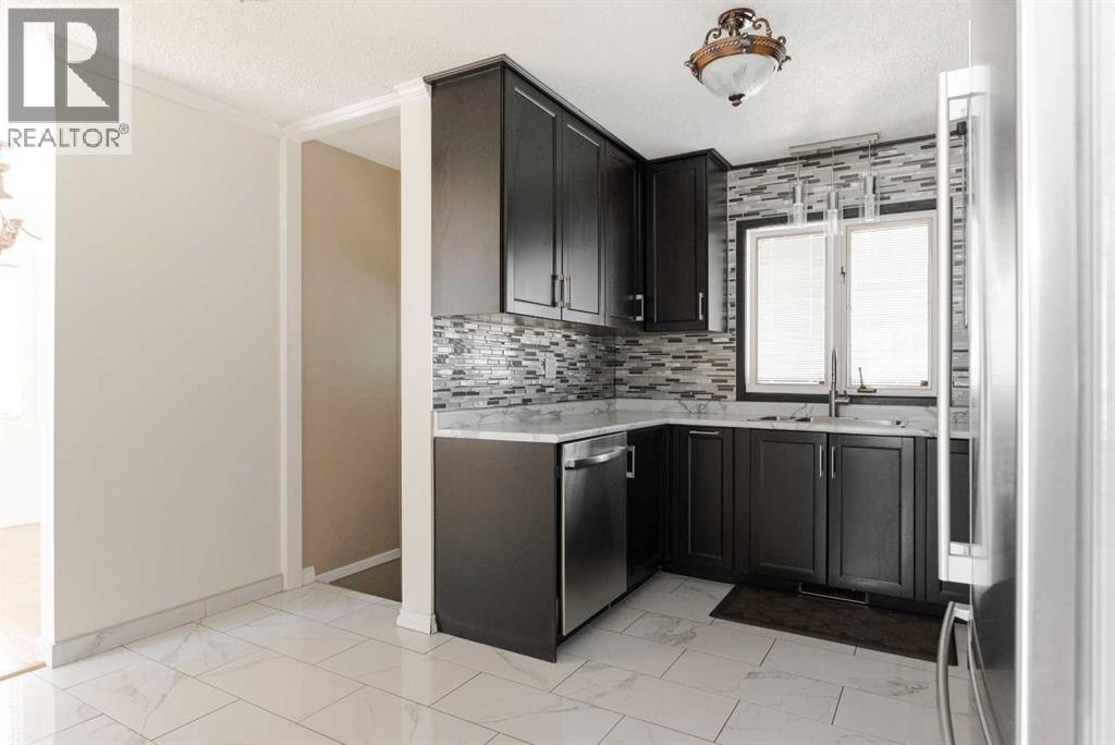 32 Moberly Crescent, Fort McMurray