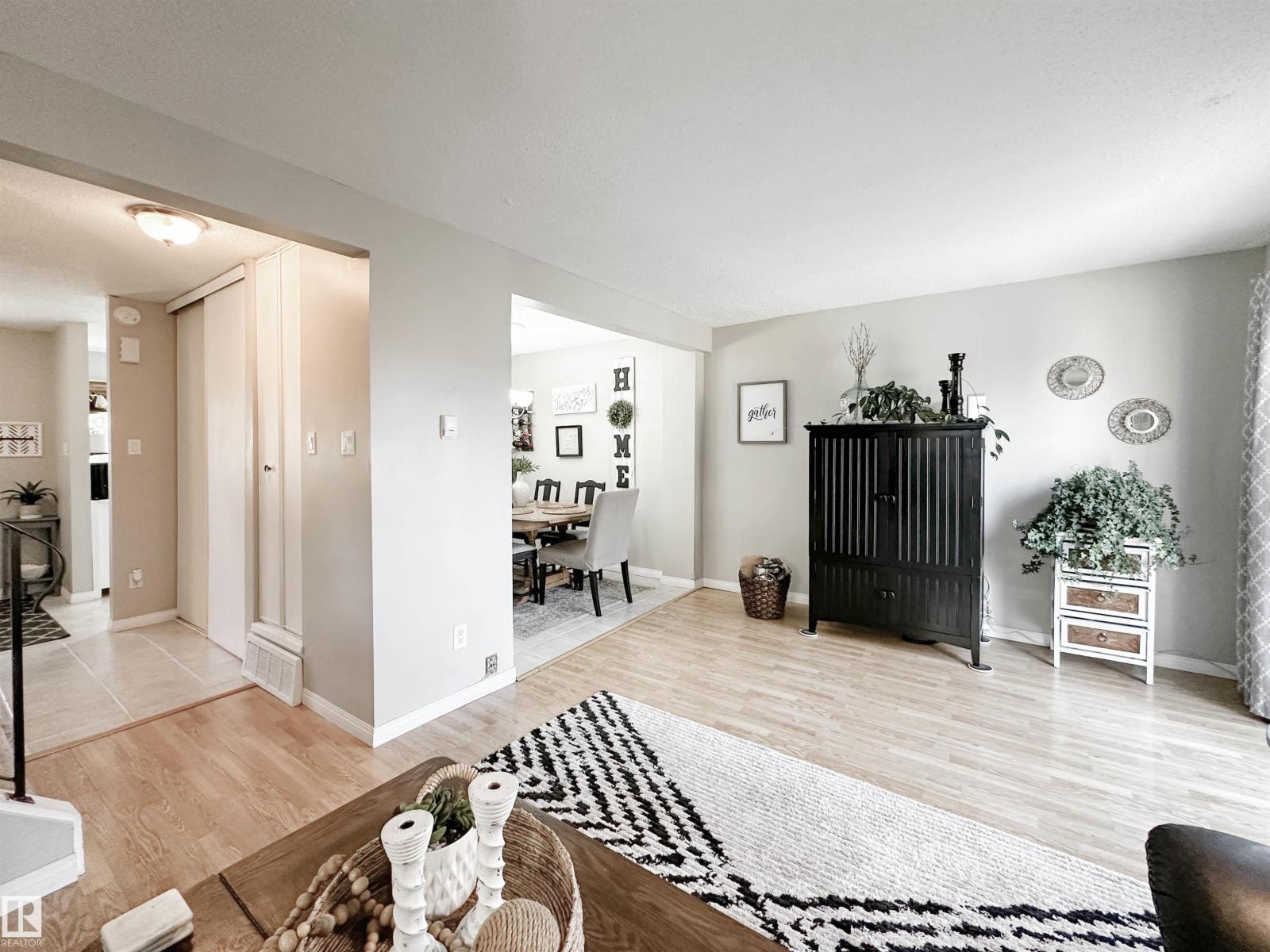 73 GREENFIELD ES, St. Albert