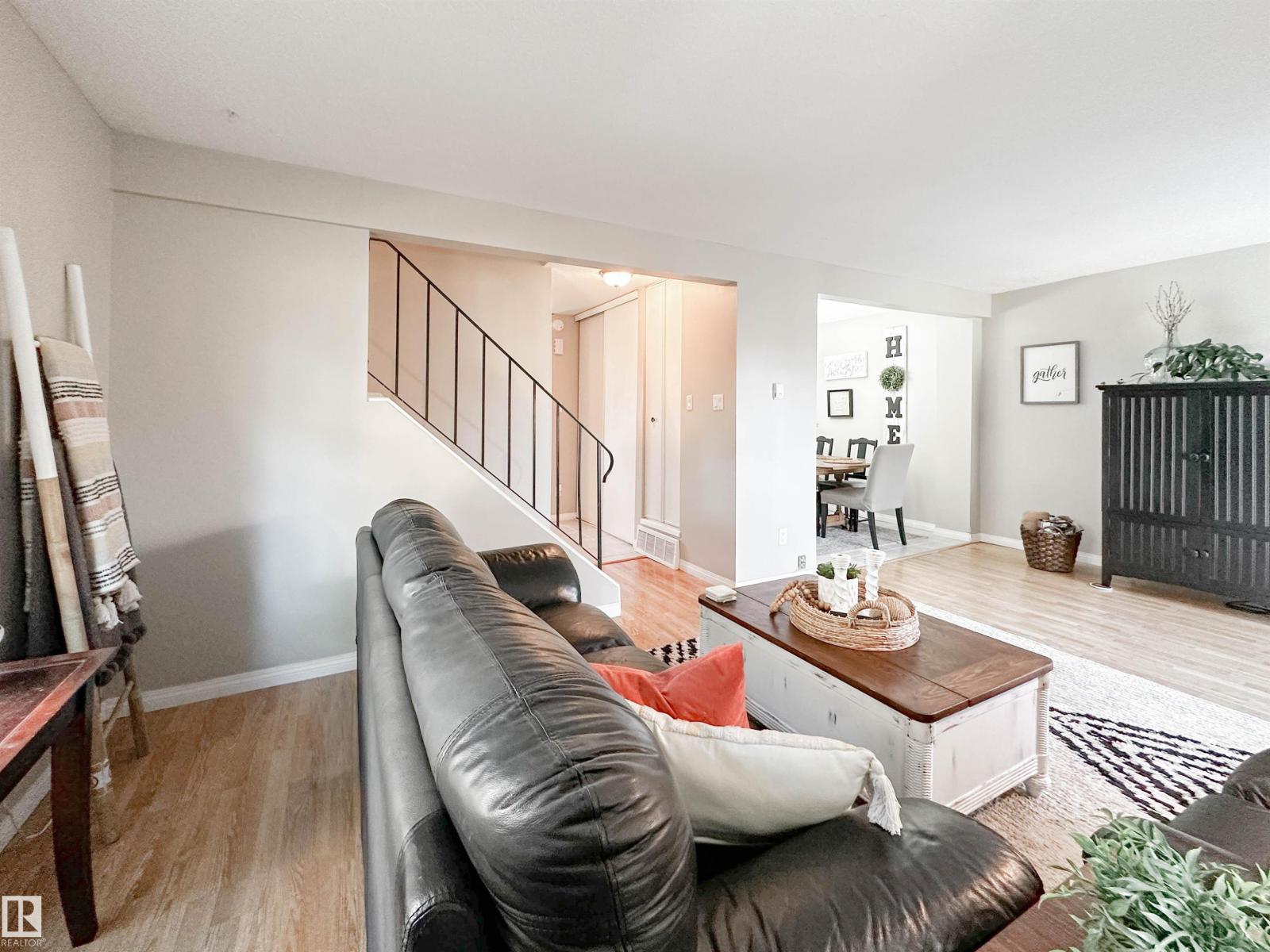 73 GREENFIELD ES, St. Albert