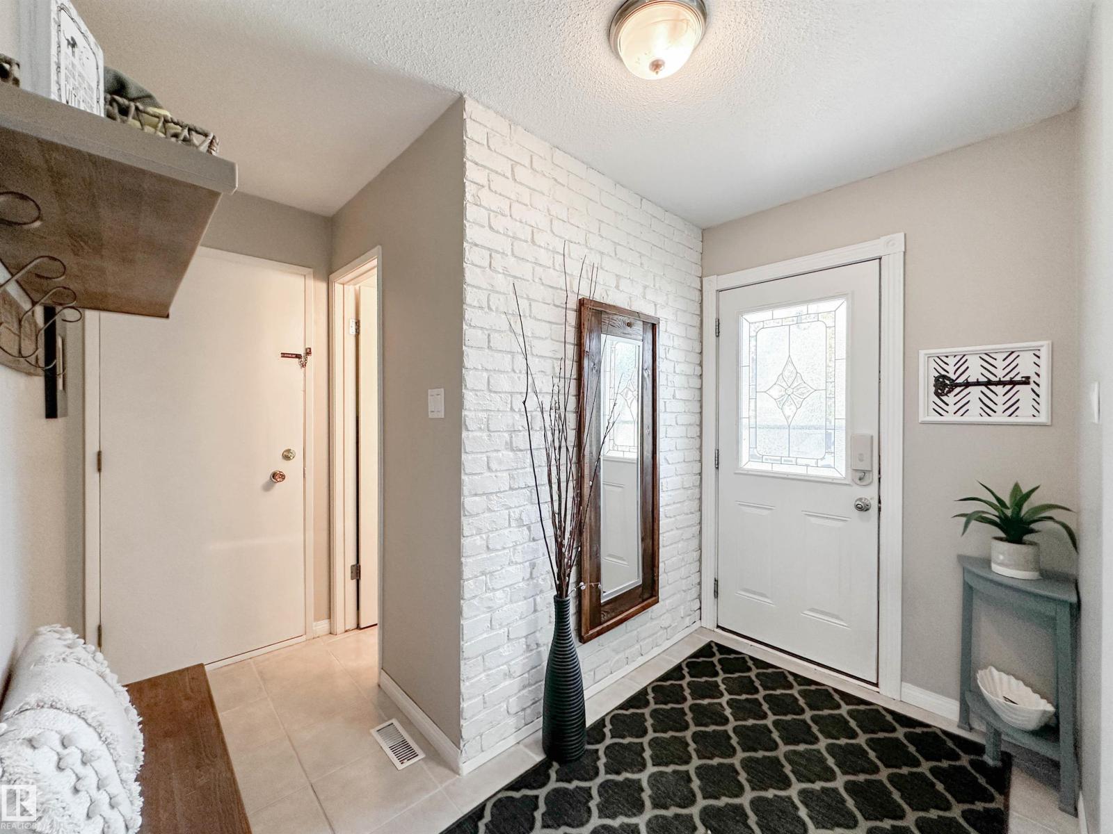 73 GREENFIELD ES, St. Albert