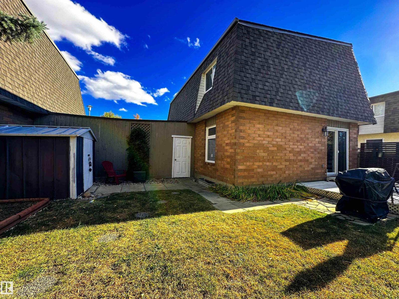 73 GREENFIELD ES, St. Albert