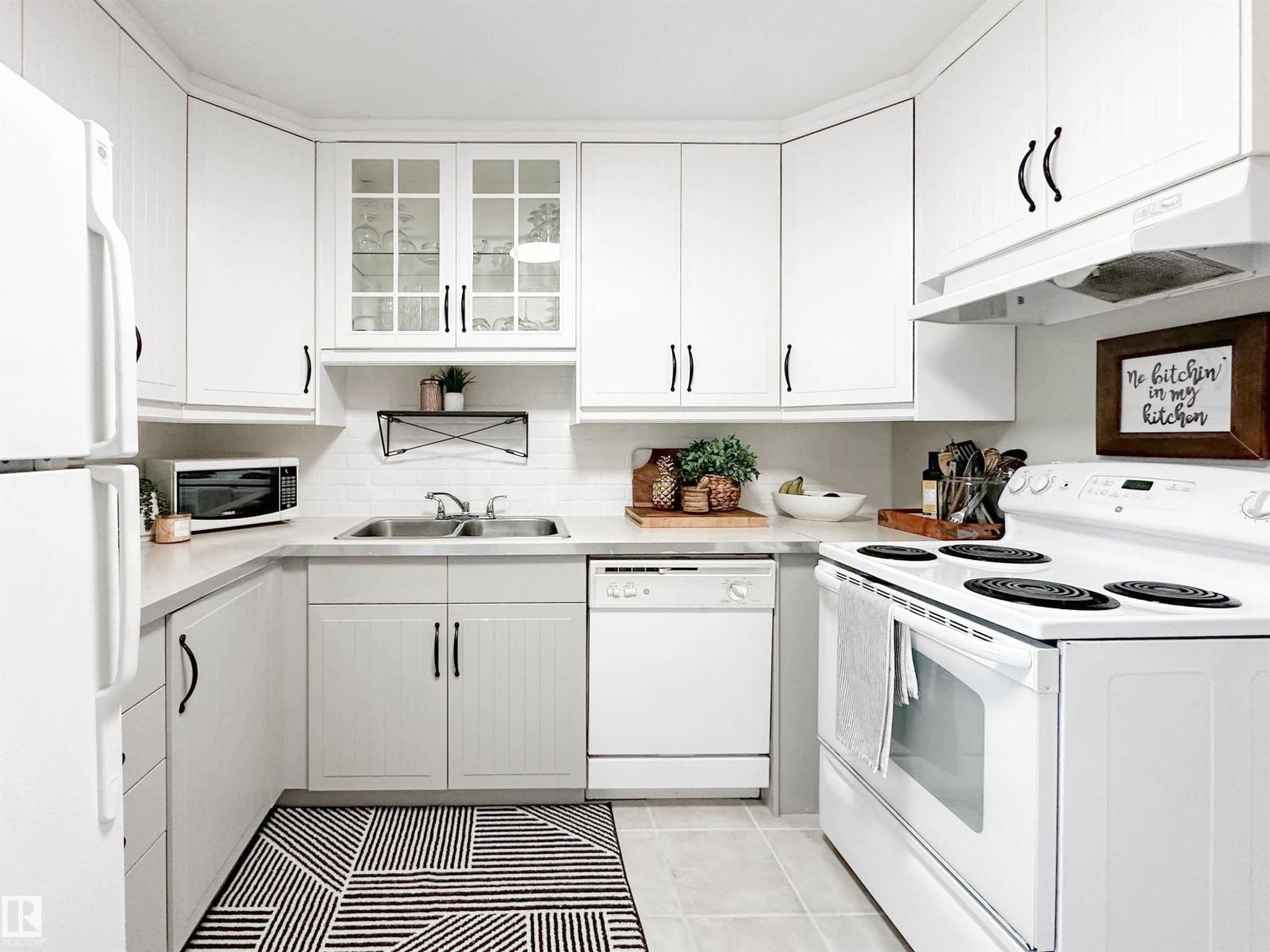 73 GREENFIELD ES, St. Albert