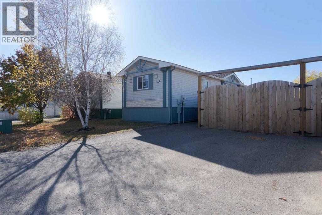 148 McKinlay Crescent, Fort McMurray