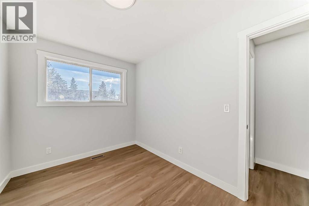 Single Family House Bungalow for Sale in  Pinecliff Way NE Pineridge Calgary 