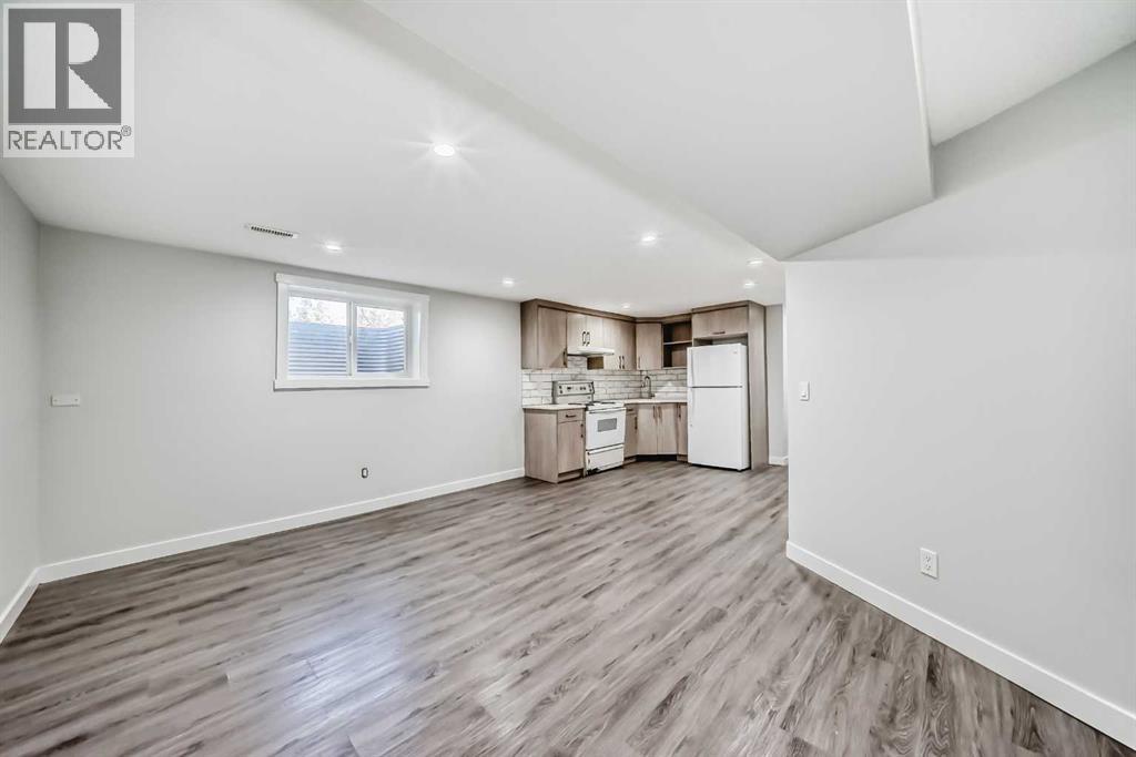 Single Family House Bungalow for Sale in  Pinecliff Way NE Pineridge Calgary 