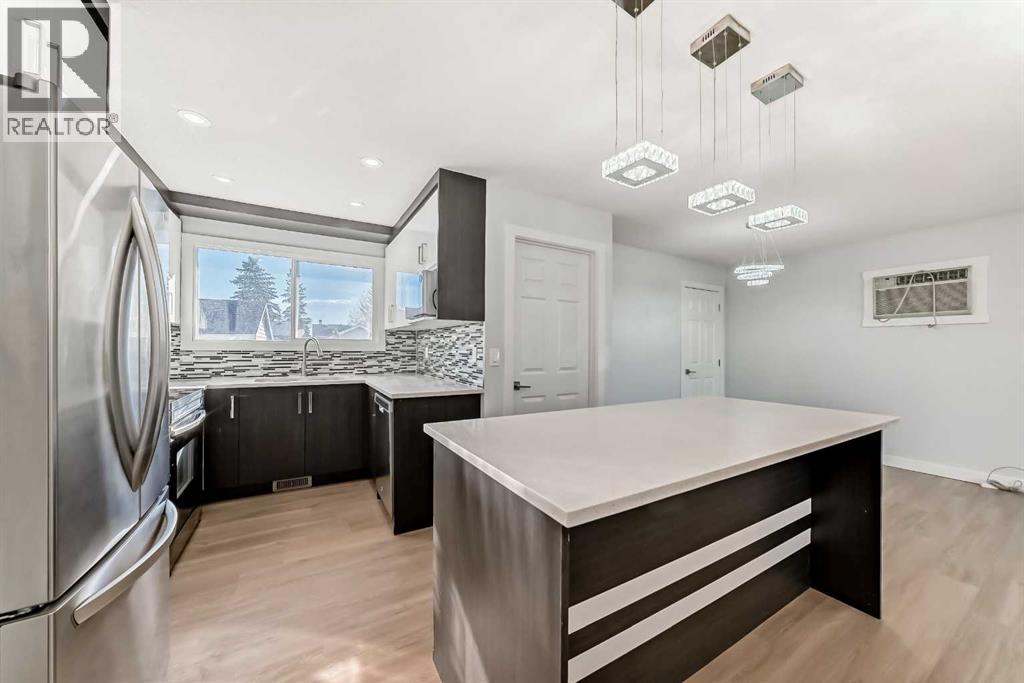 Single Family House Bungalow for Sale in  Pinecliff Way NE Pineridge Calgary 