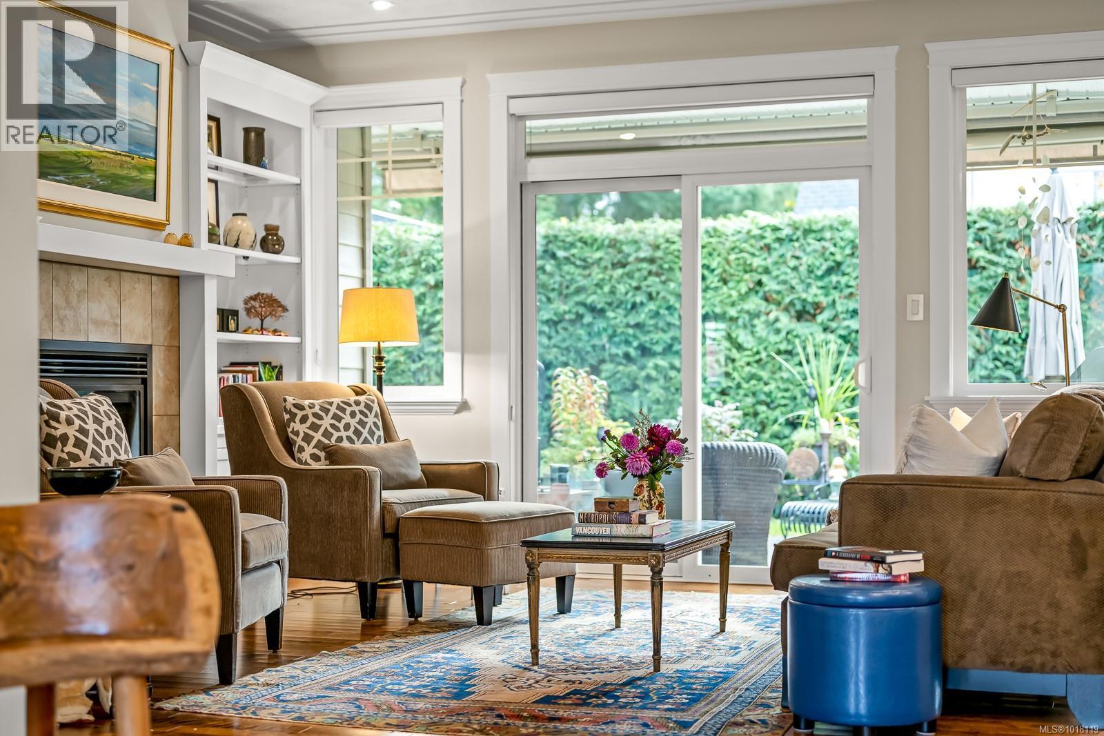 1861 Queens Ave, Comox