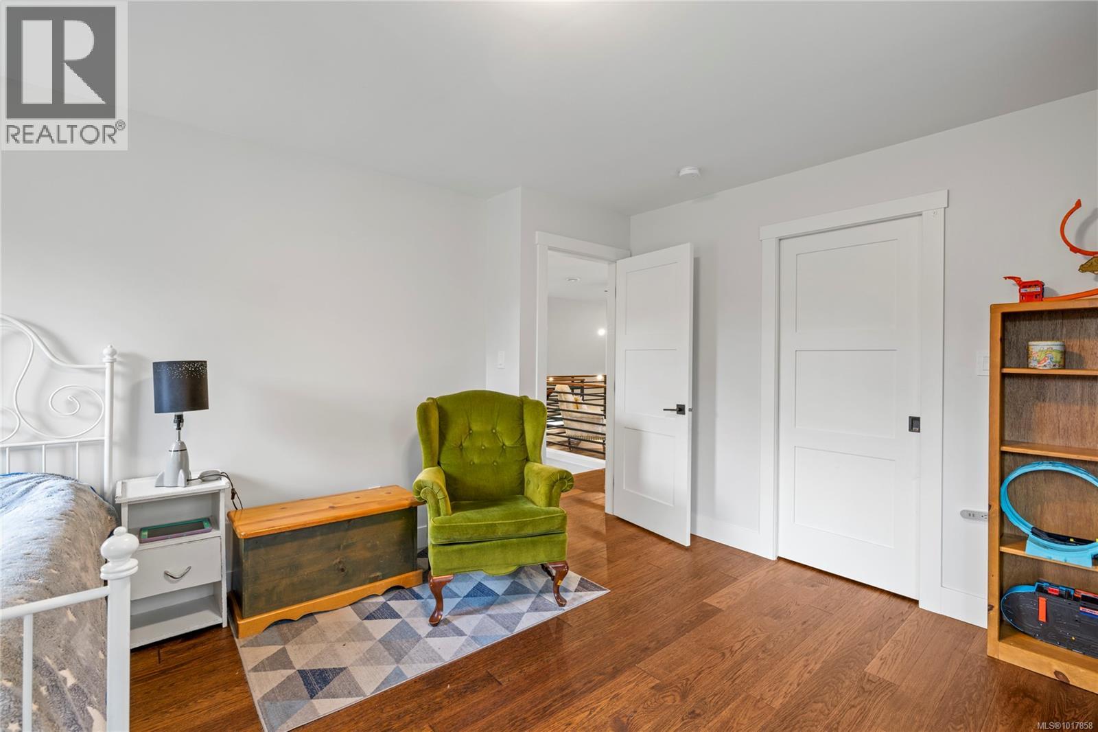 2040 Saddle Dr, Nanoose Bay