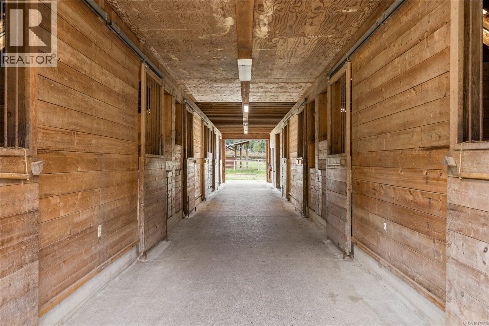 2040 Saddle Dr, Nanoose Bay