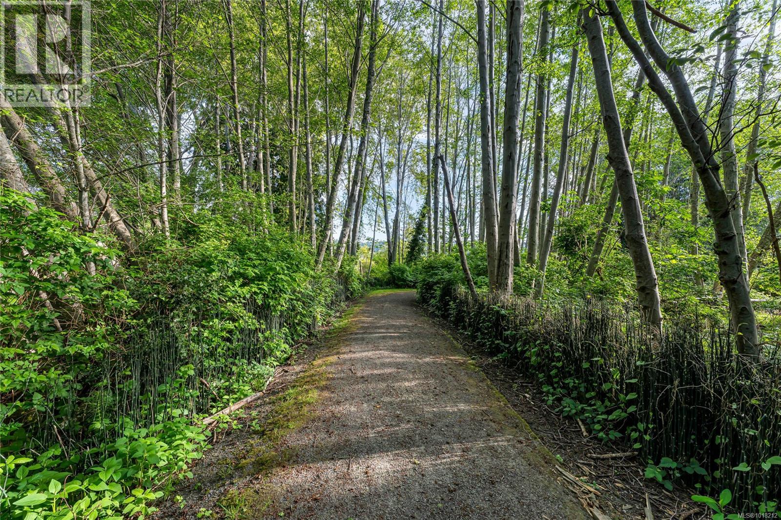  242 Portsmouth Drive, Colwood