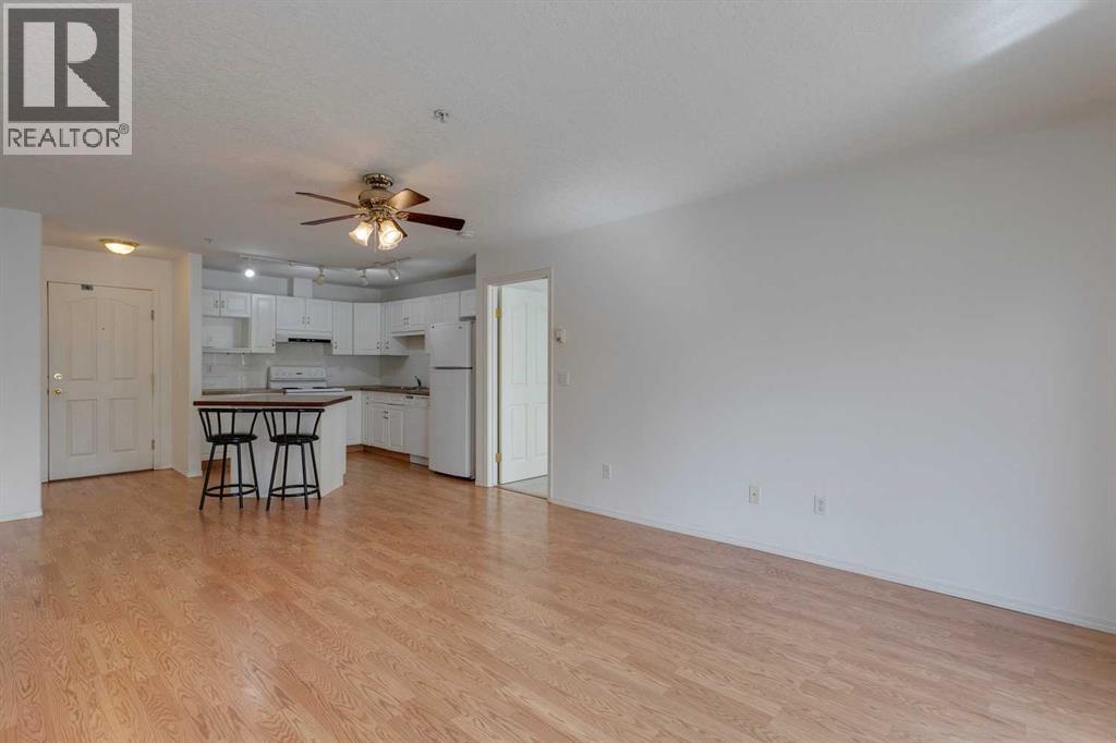 Single Family House for Sale in   Manora Place NE Marlborough Park Calgary 