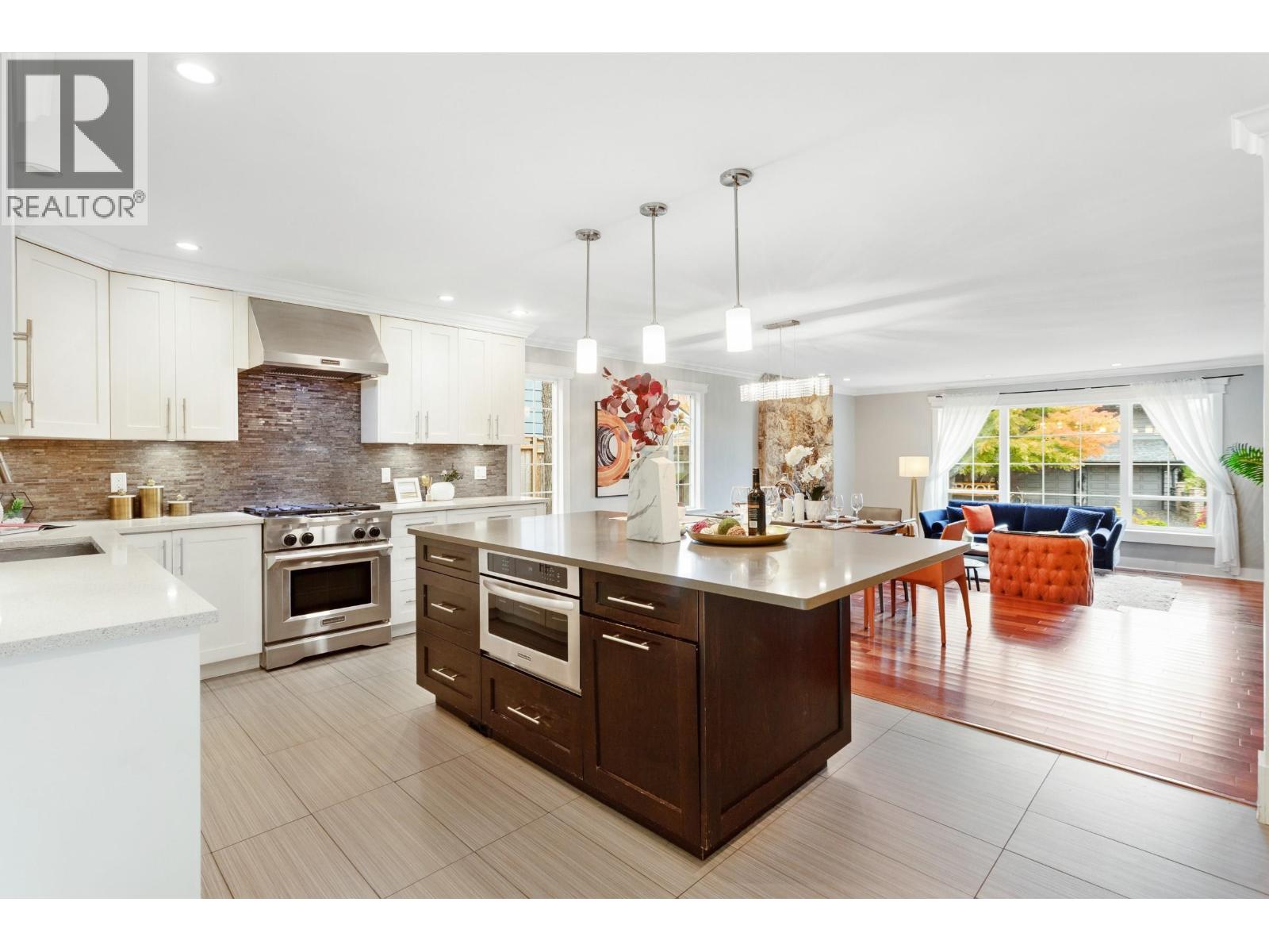 733 KINGFISHER Place, Delta