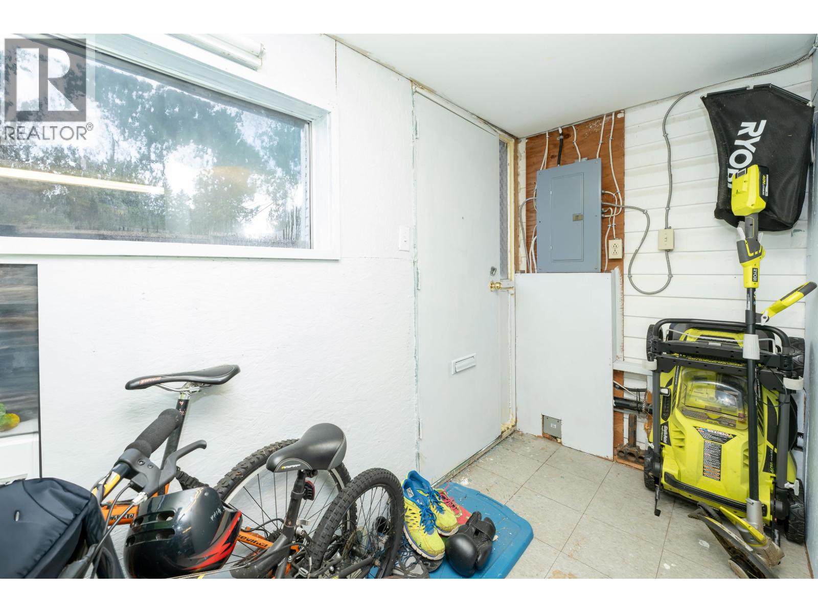23252 CALVIN CRESCENT, Maple Ridge