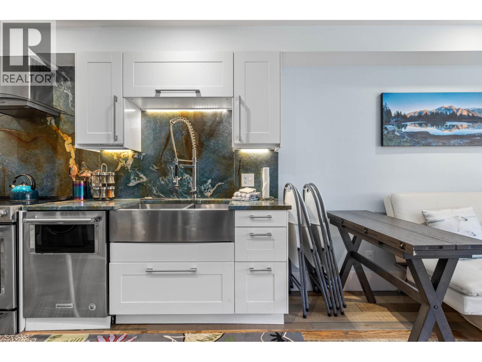 104 2050 LAKE PLACID ROAD, Whistler