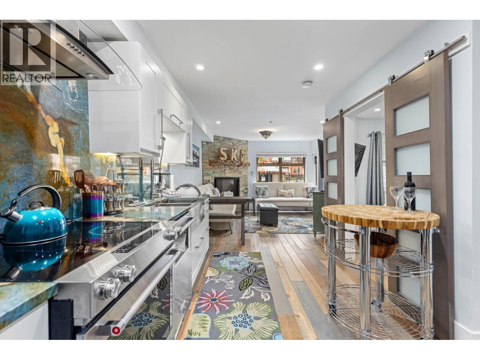 104 2050 LAKE PLACID ROAD, Whistler