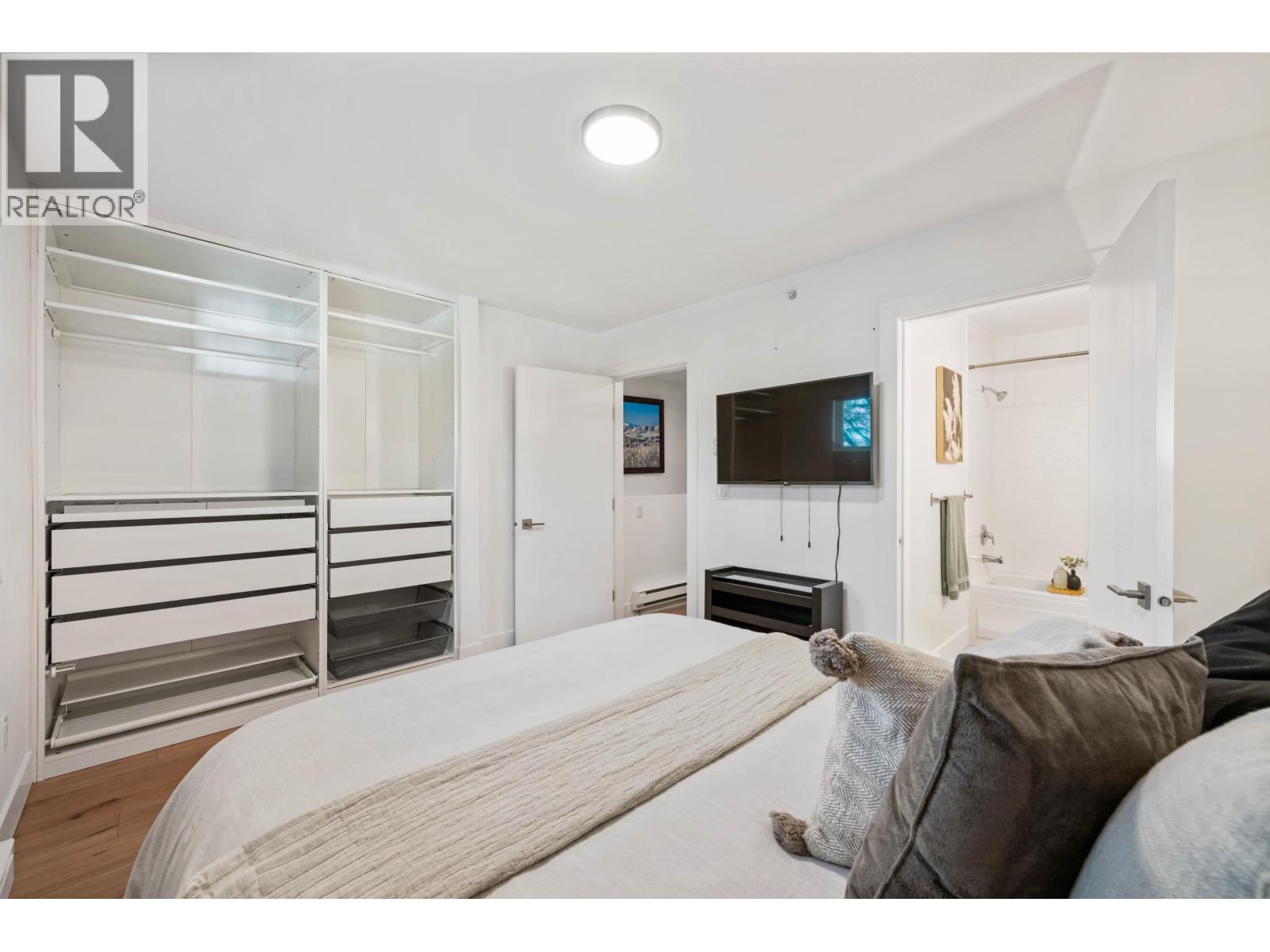 #16-1700 56 Street, Delta