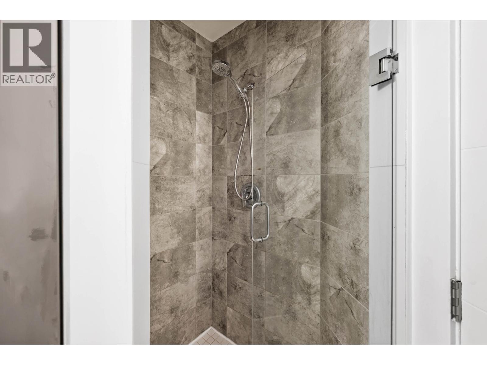 #16-1700 56 Street, Delta