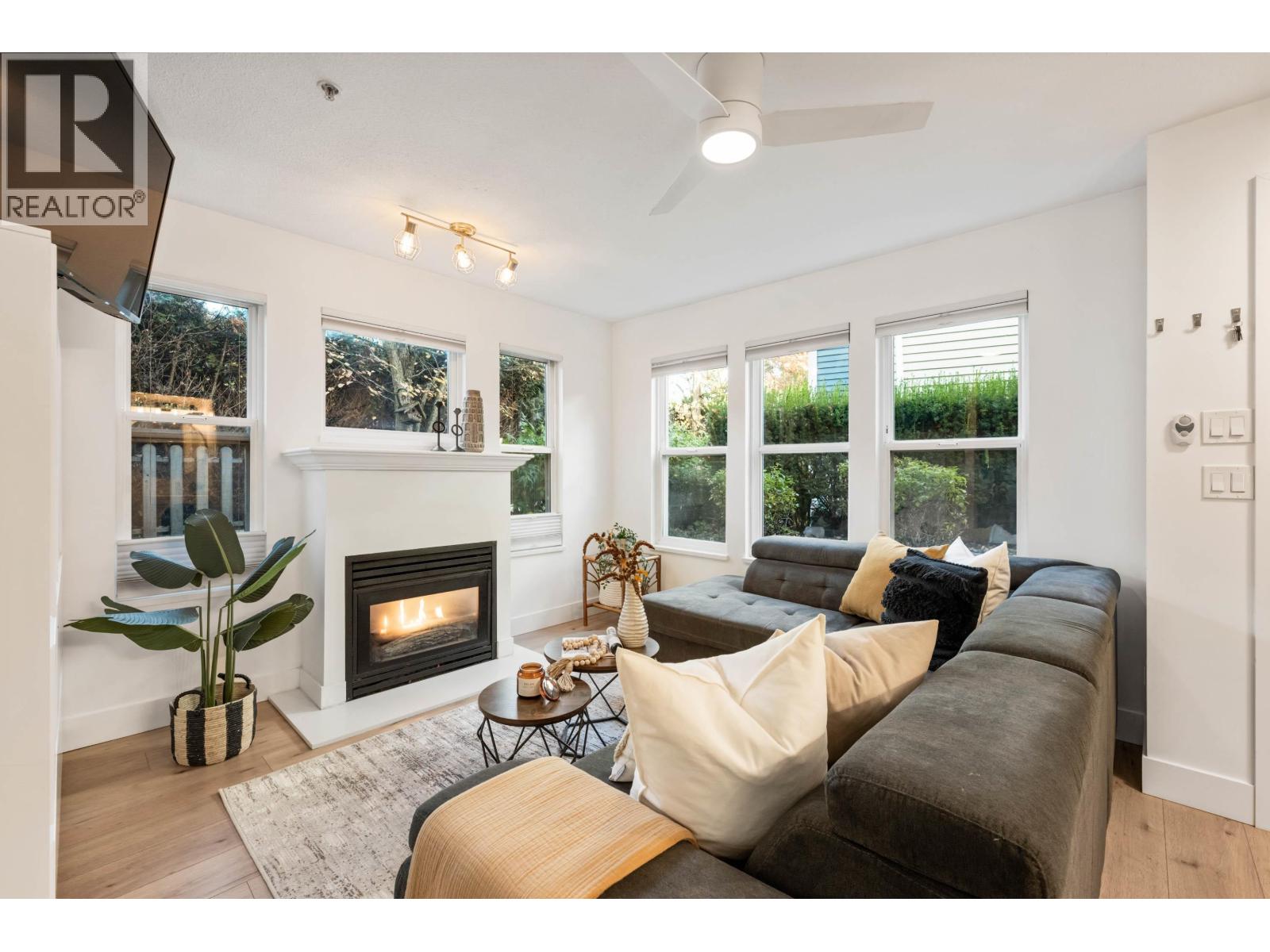 #16-1700 56 Street, Delta