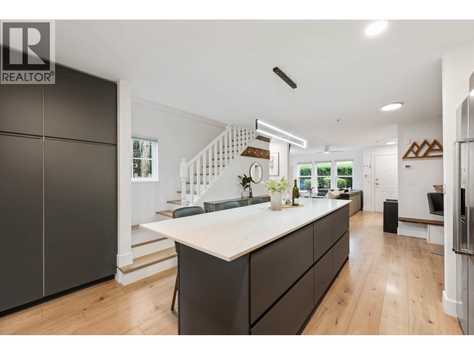 #16-1700 56 Street, Delta