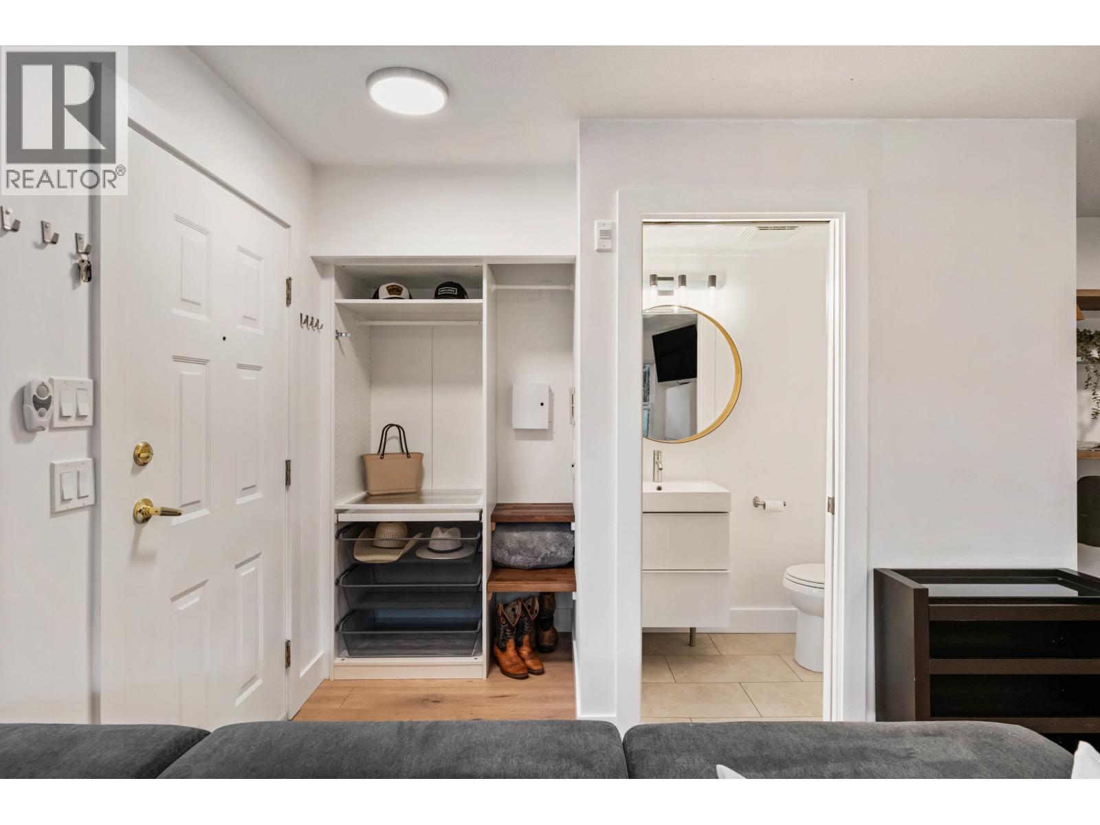 #16-1700 56 Street, Delta