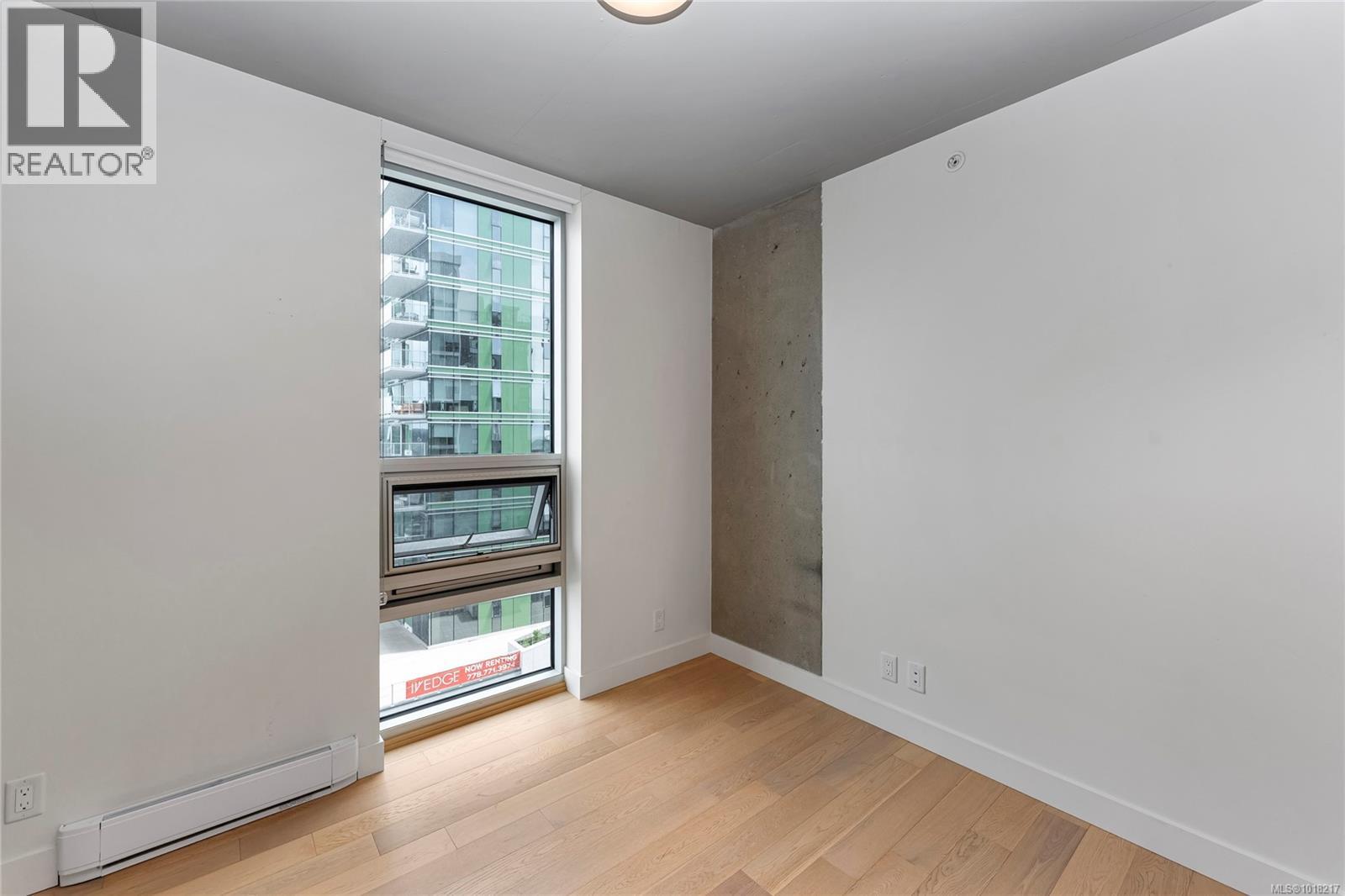 804 989 Johnson Street, Victoria