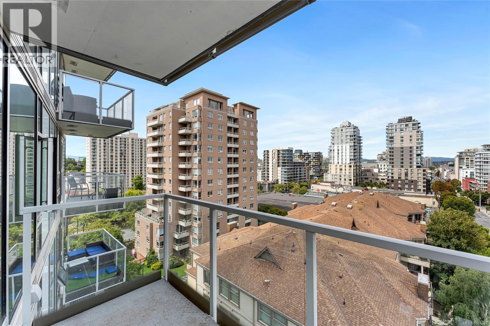 804 989 Johnson Street, Victoria