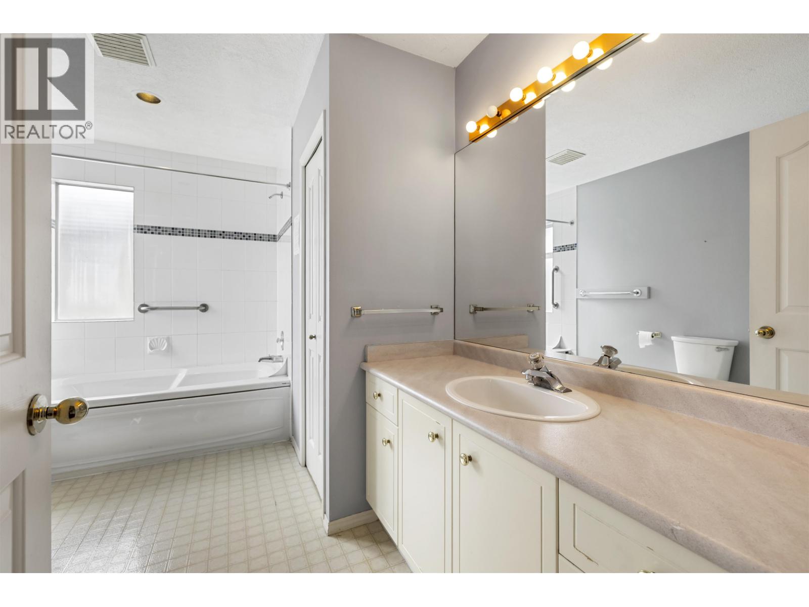 6315 HOLLY PARK Drive, Delta