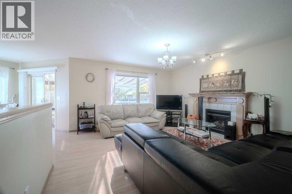 Single Family House for Sale in  Arbour Crest Terrace NW Arbour Lake Calgary 