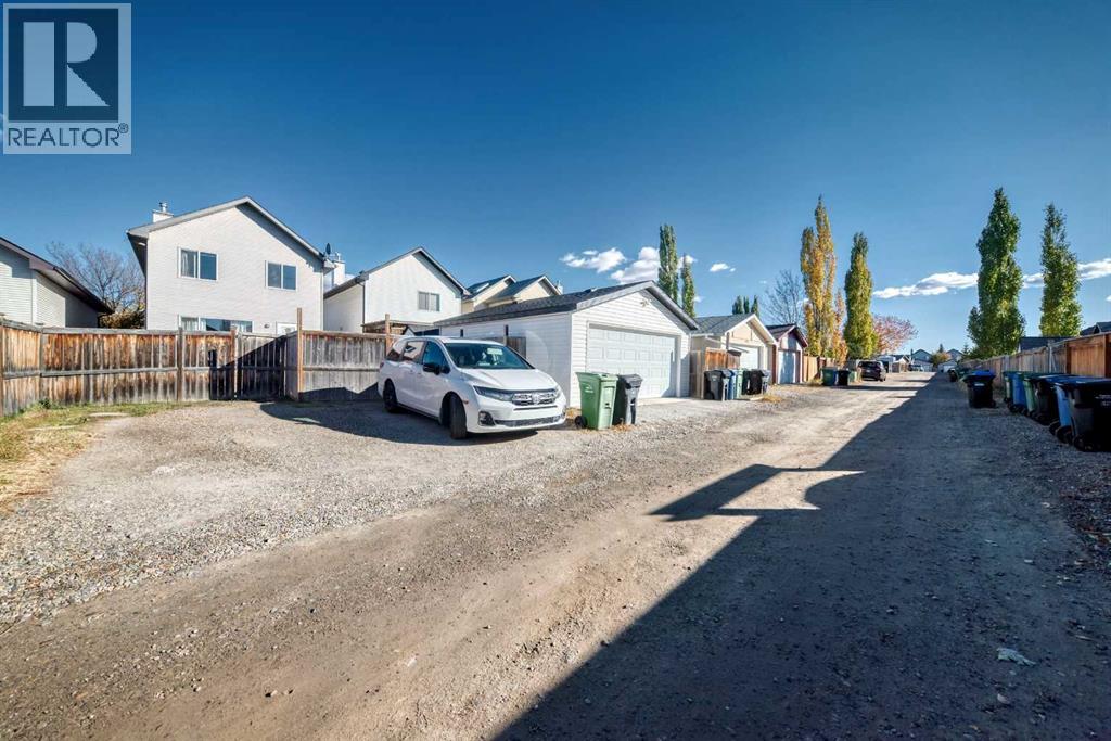 Single Family House for Sale in  Cranberry Square SE Cranston Calgary 