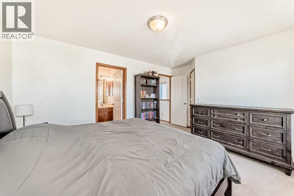 Single Family House for Sale in  Cranberry Square SE Cranston Calgary 