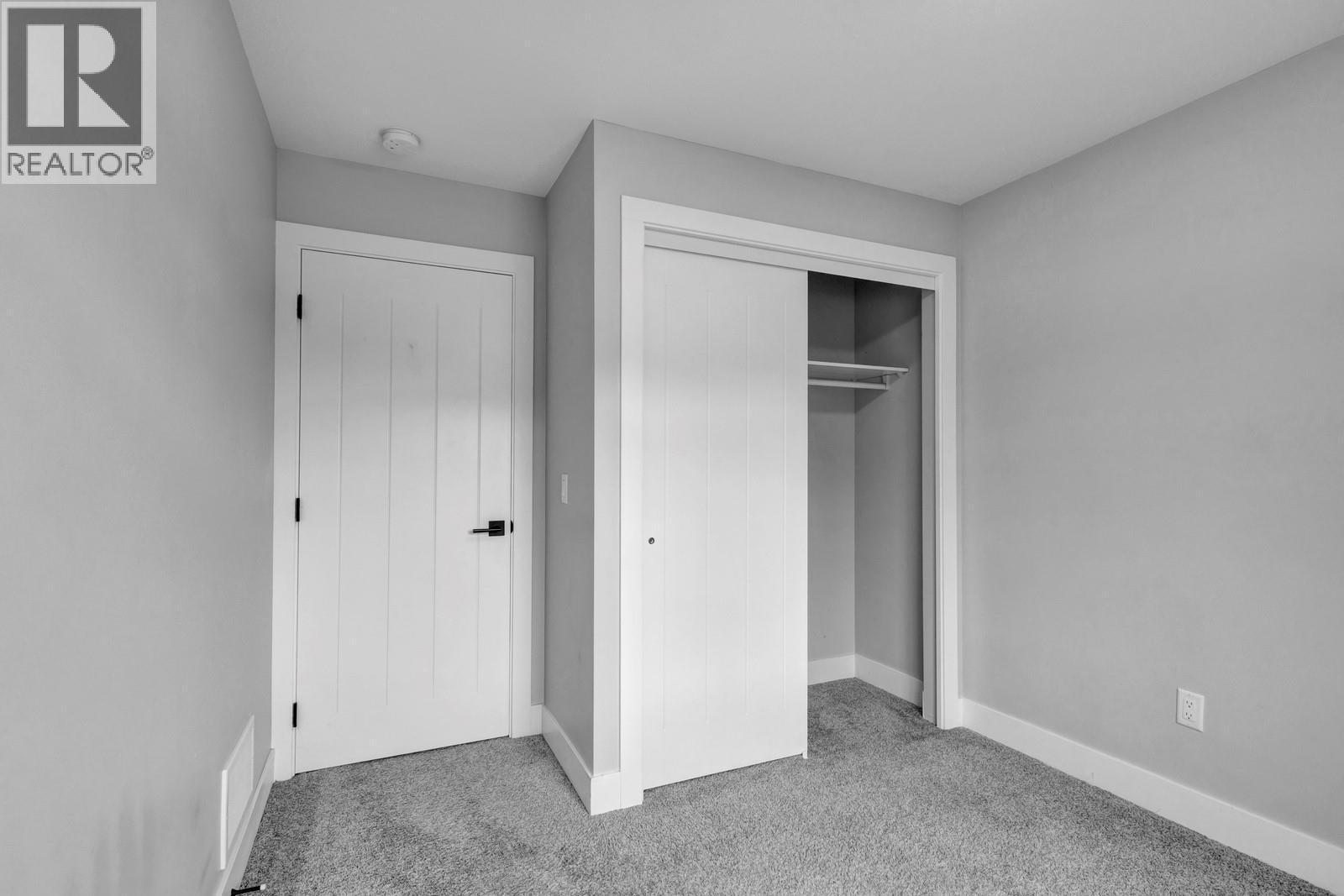 782 Glenwood Avenue, Kelowna