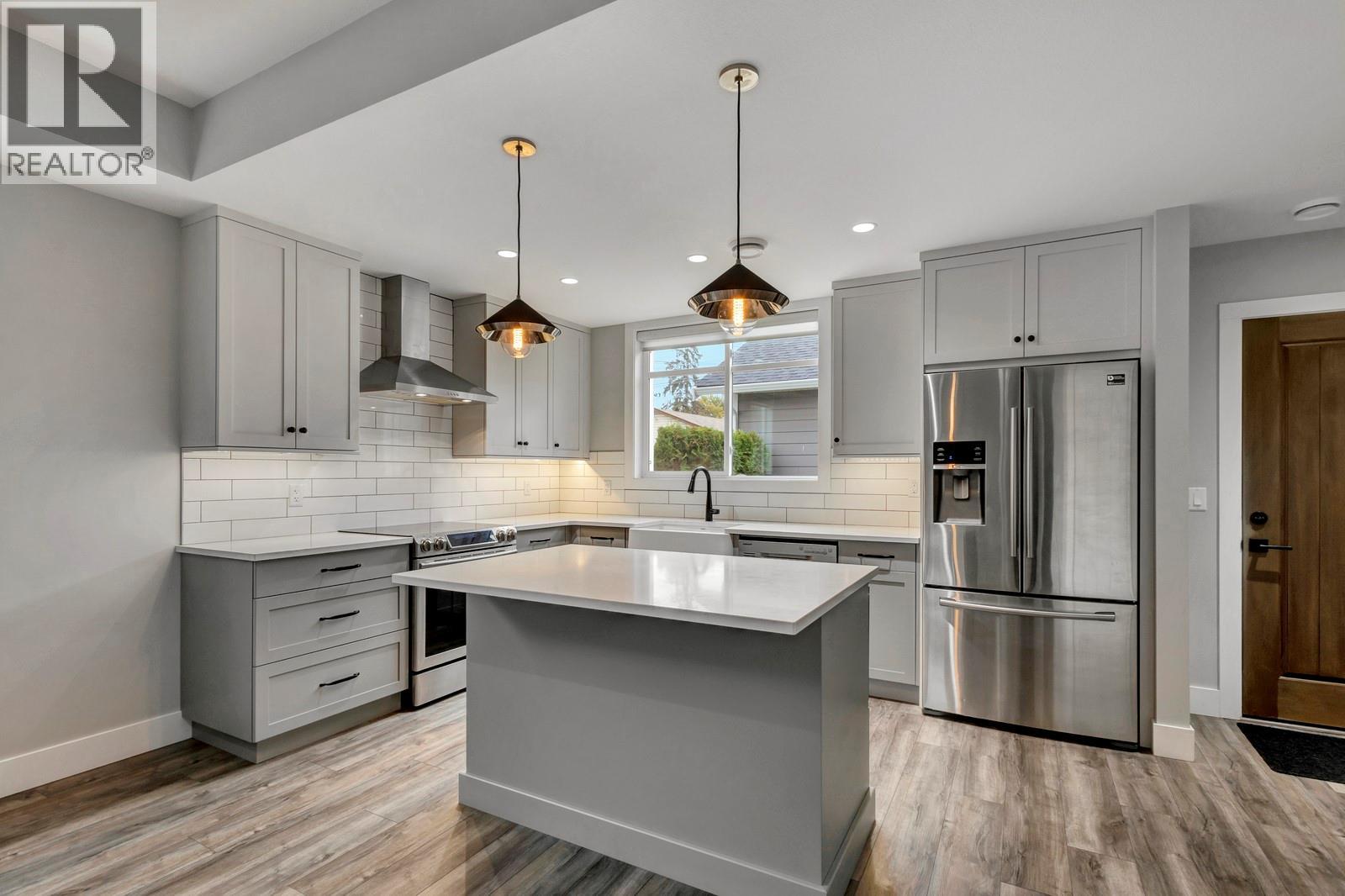 782 Glenwood Avenue, Kelowna