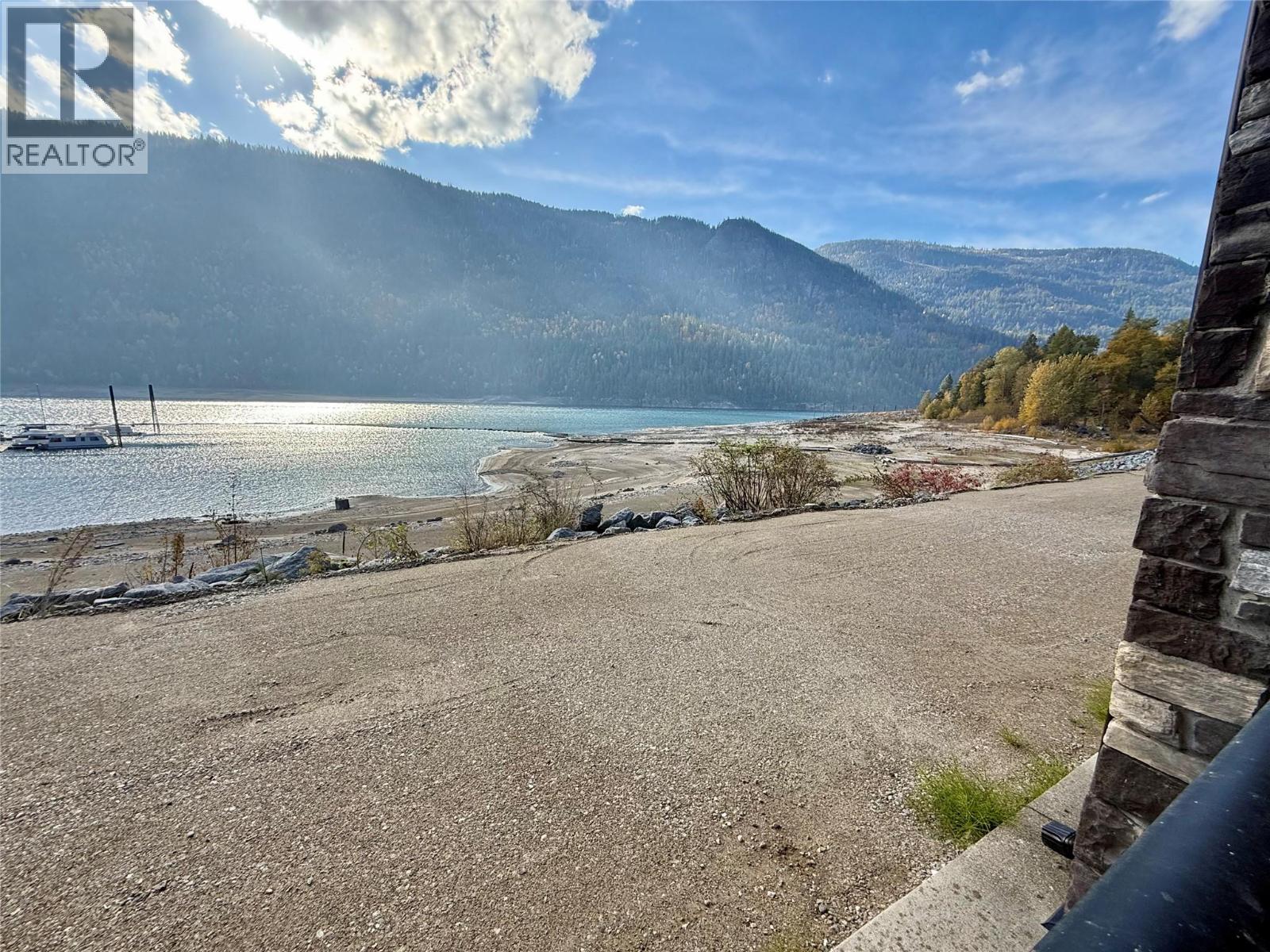 5570 Broadwater Road Unit# 113, Castlegar