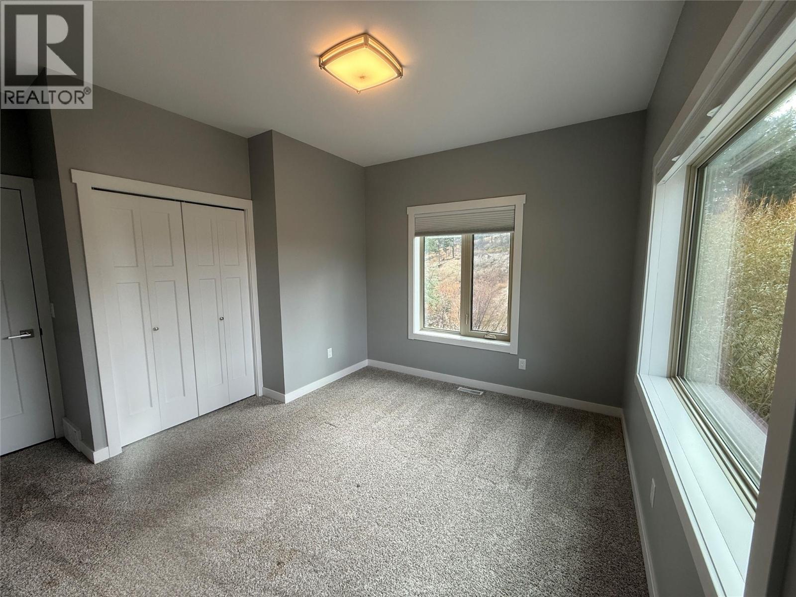 974 SWANSEA VIEW Road, Windermere