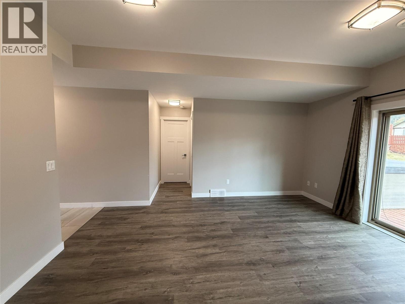 974 SWANSEA VIEW Road, Windermere