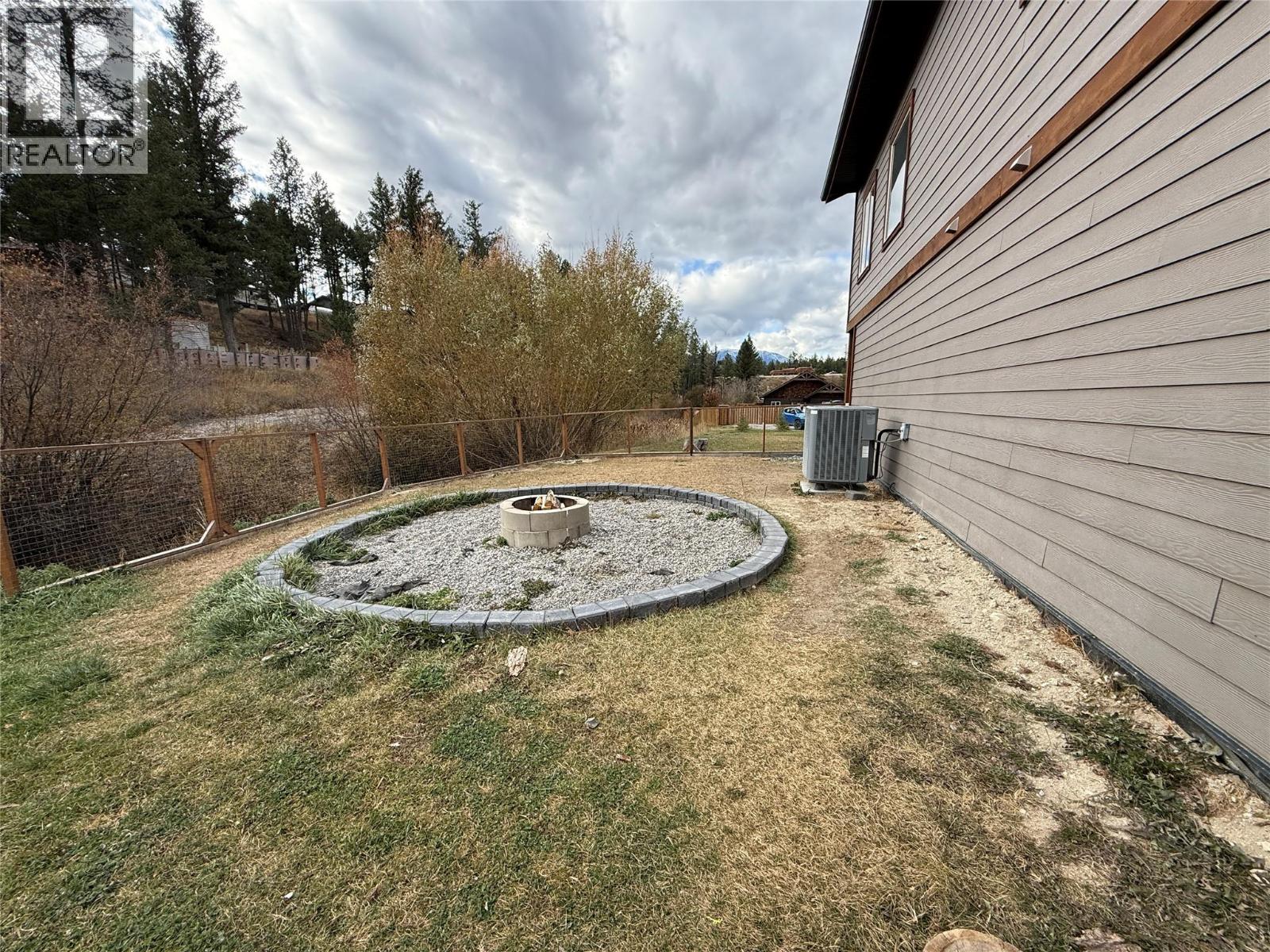 974 SWANSEA VIEW Road, Windermere