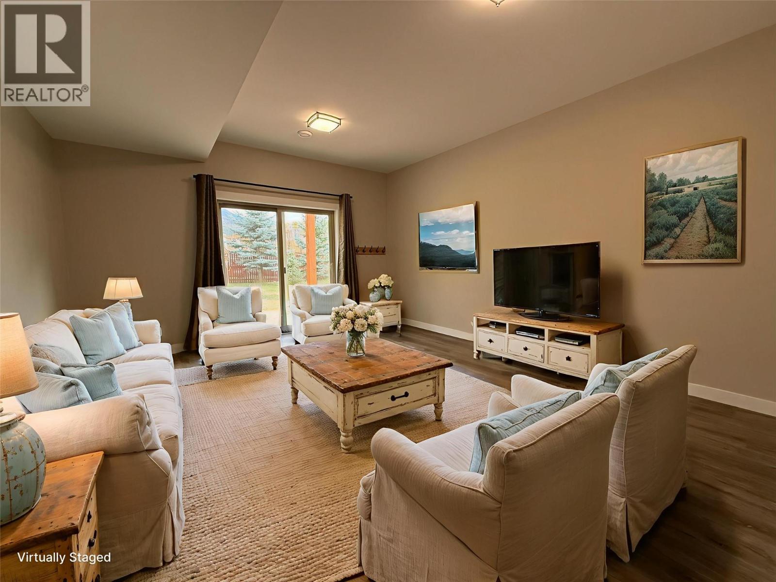 974 SWANSEA VIEW Road, Windermere