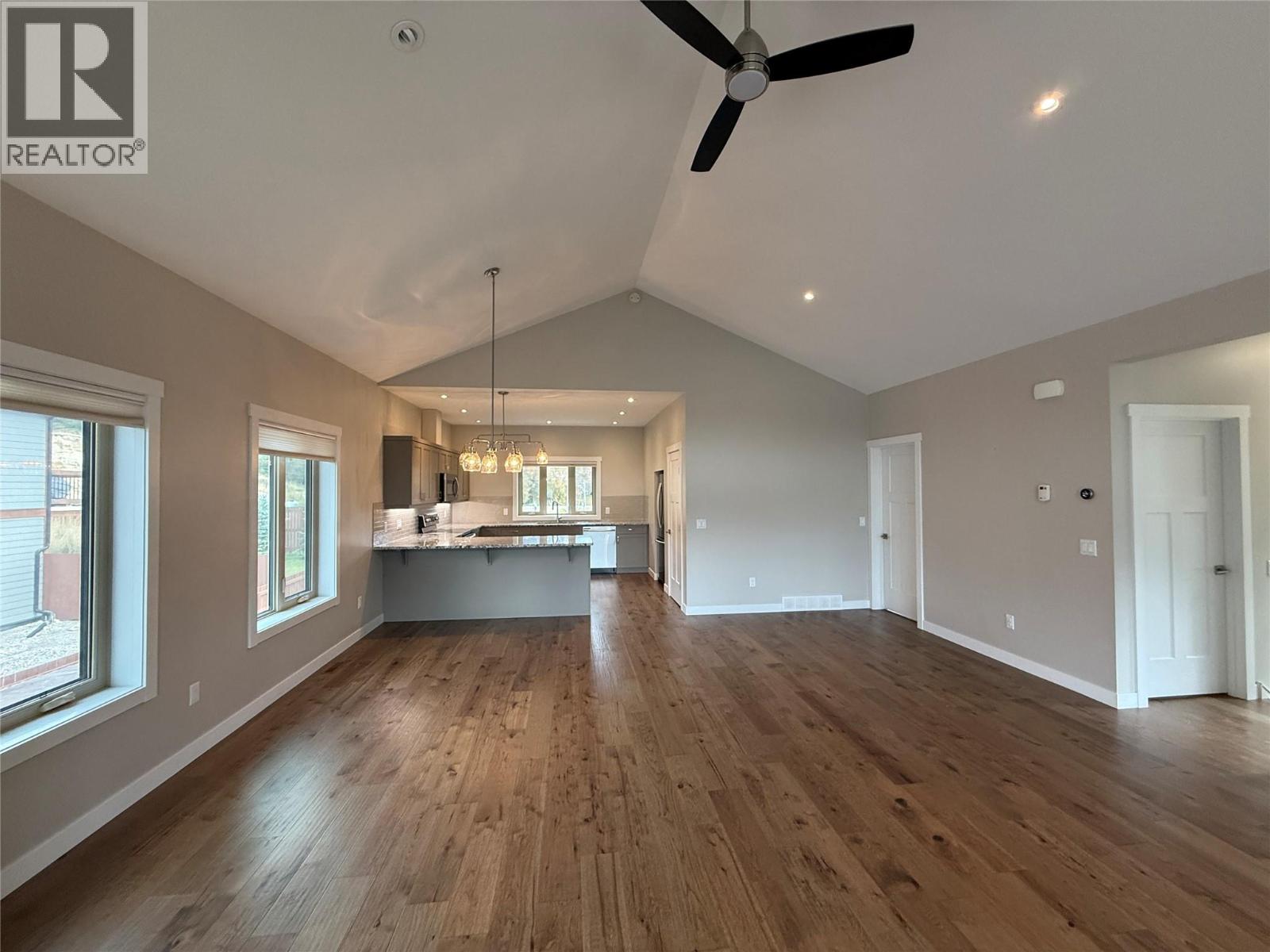 974 SWANSEA VIEW Road, Windermere