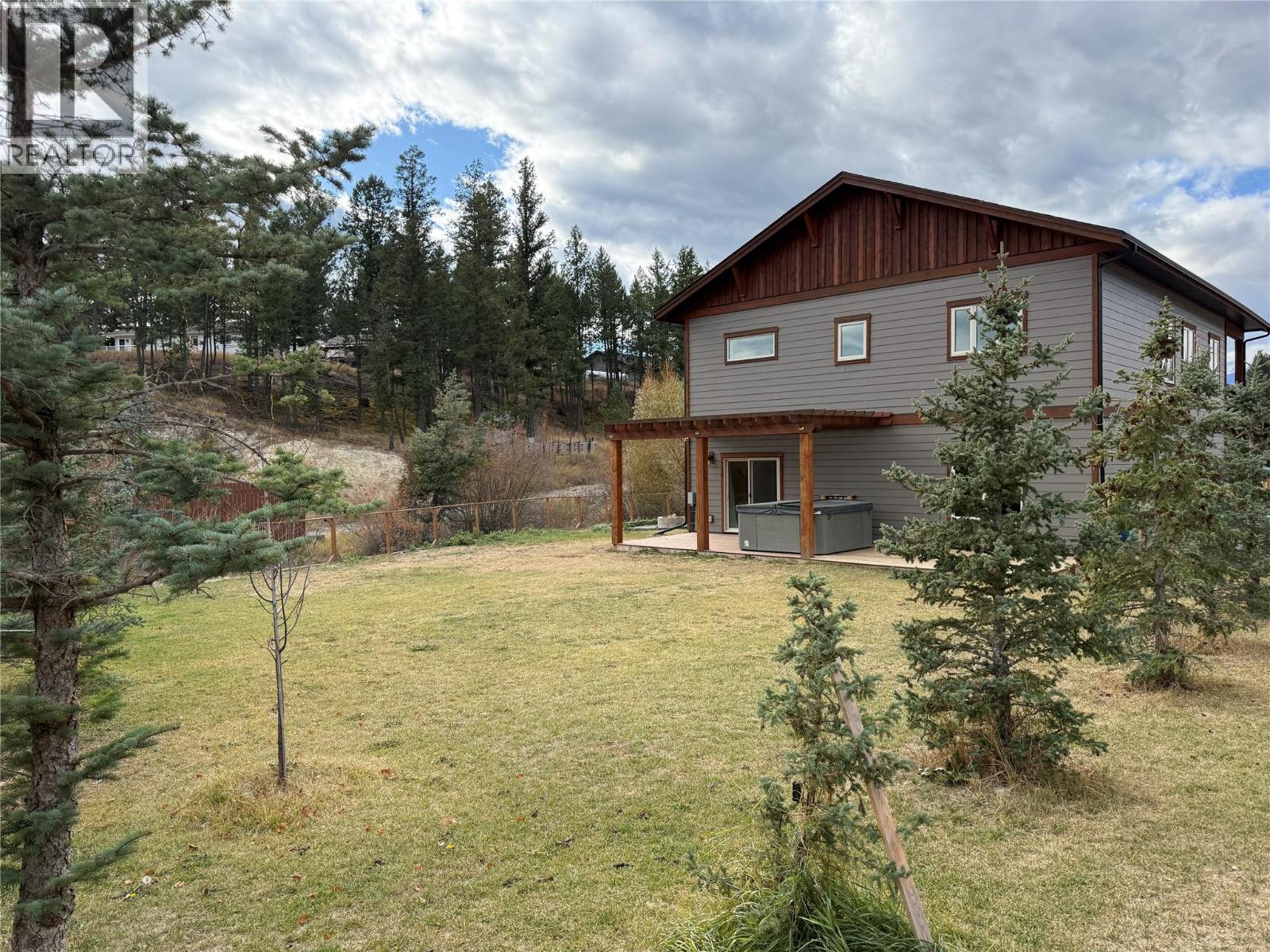 974 SWANSEA VIEW Road, Windermere