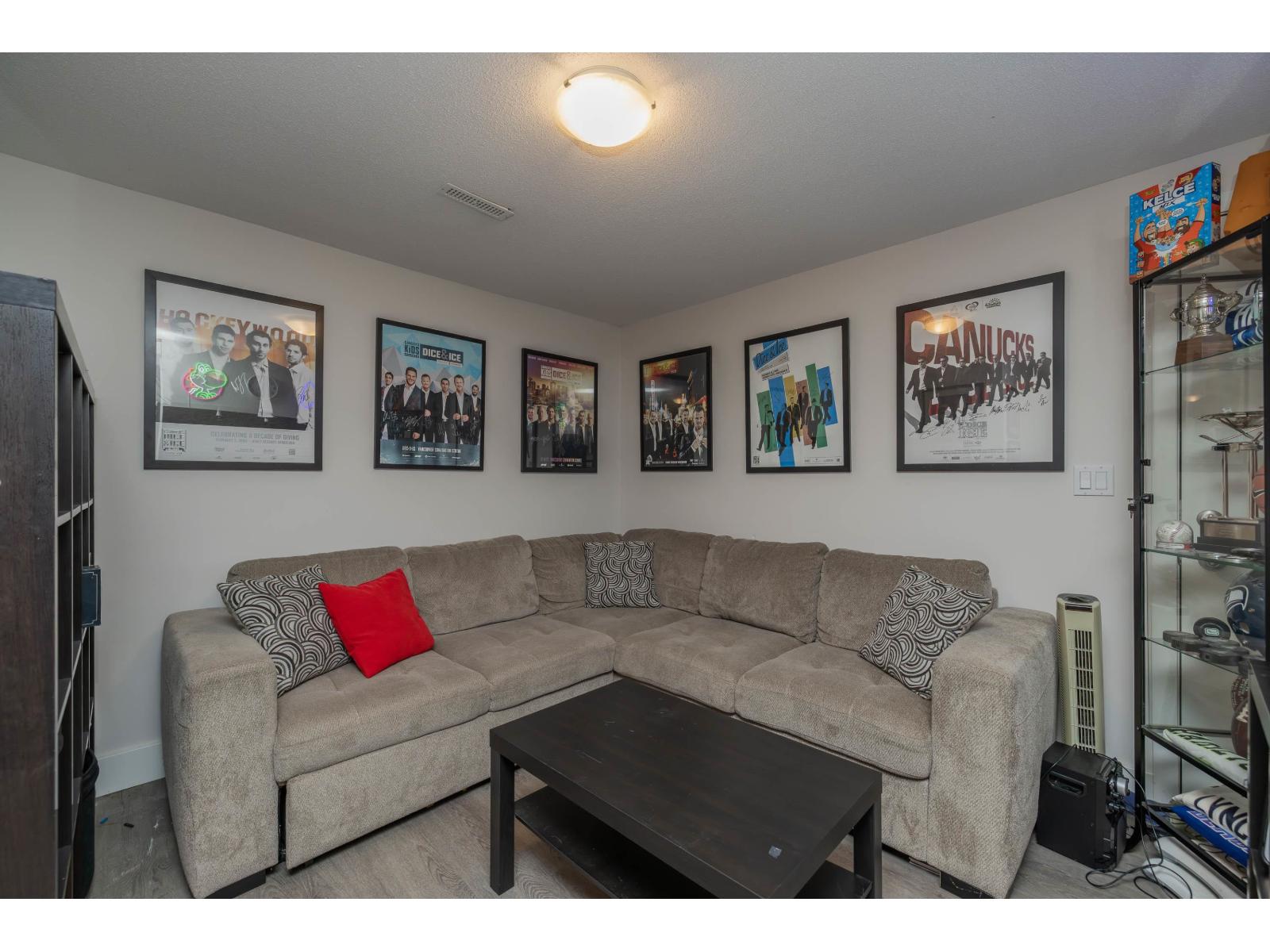 20717 GRADE CRESCENT, Langley