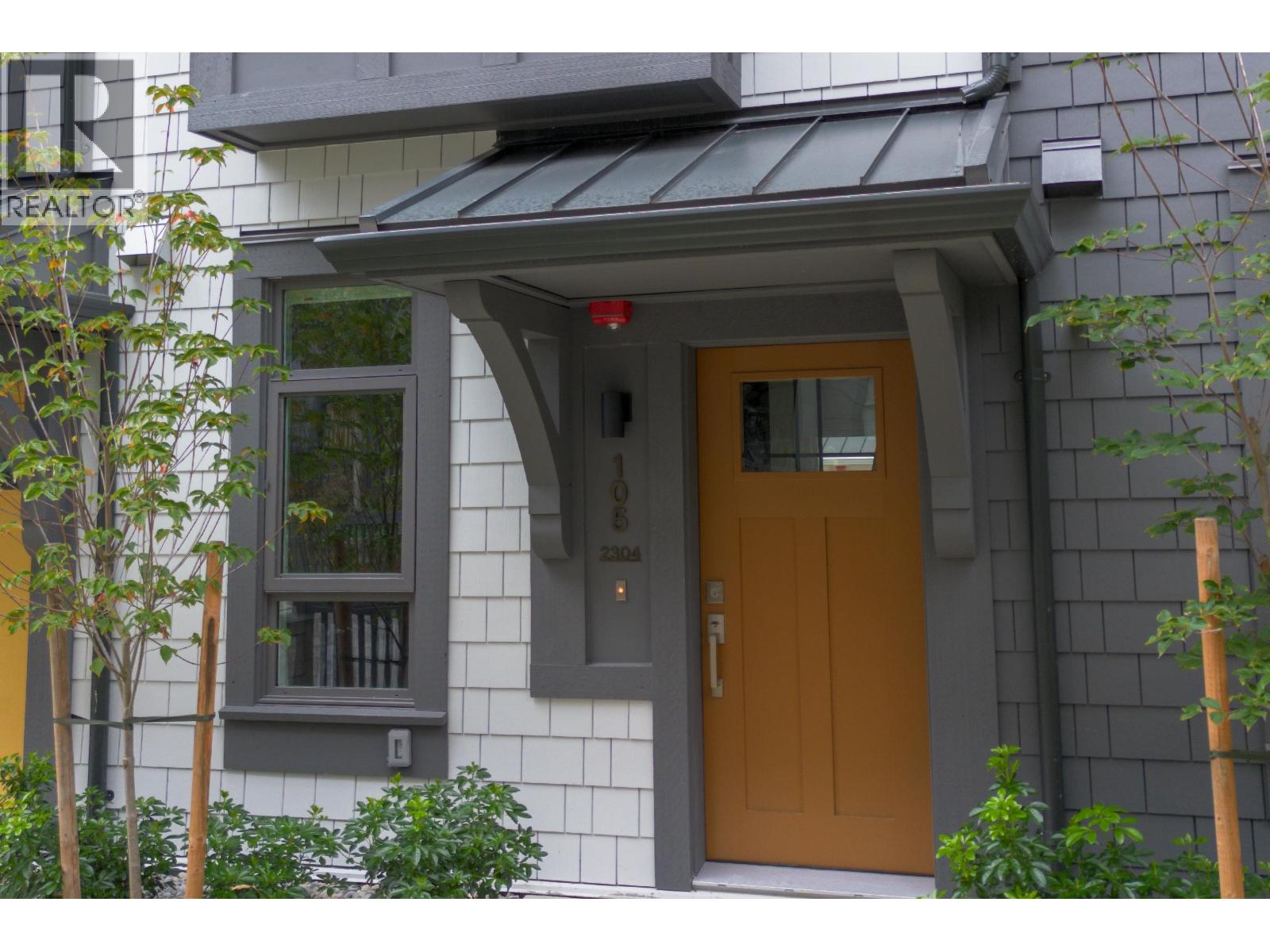 105 2304 EMERY COURT, North Vancouver