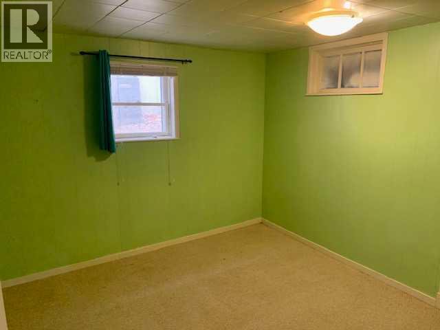 Single Family House for Sale in    Avenue S Victoria Park Lethbridge 