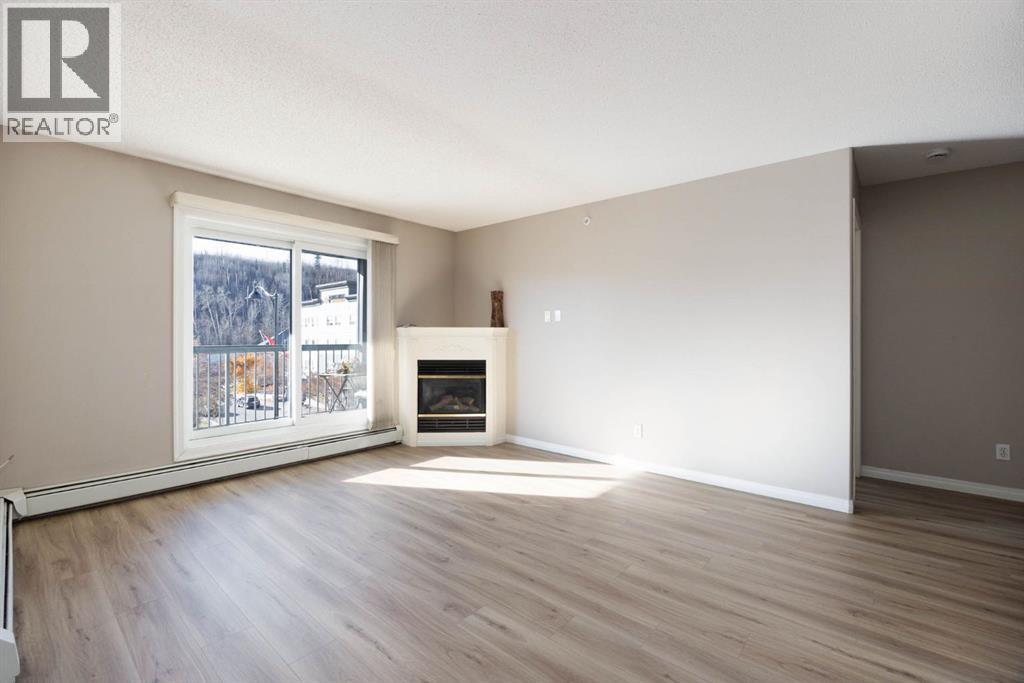 100 Richard Street, Fort McMurray