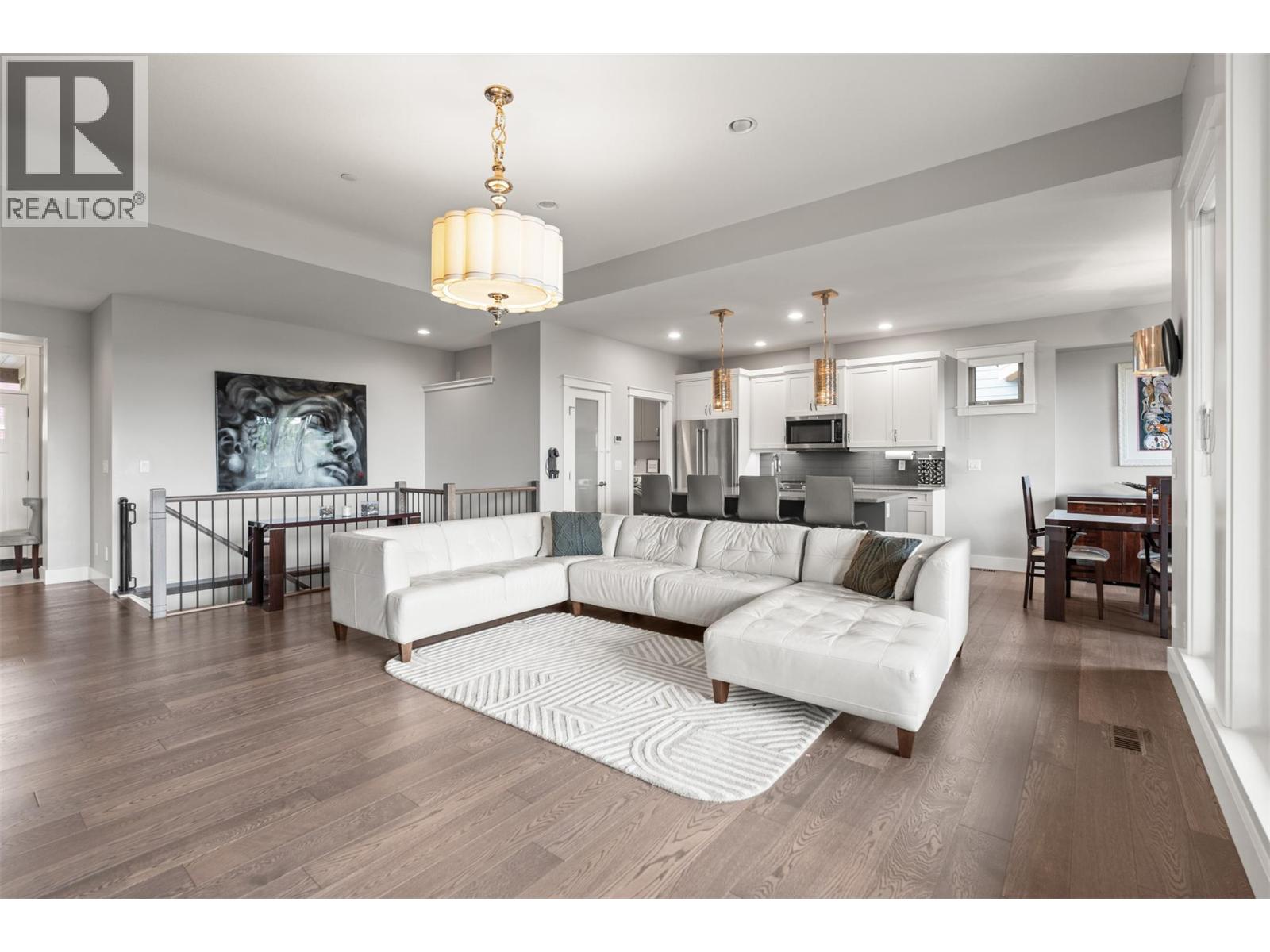  246 DORMIE PLACE Place, Vernon