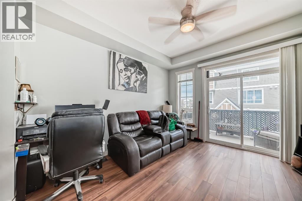 Single Family House for Sale in  Sherwood Lane NW Sherwood Calgary 