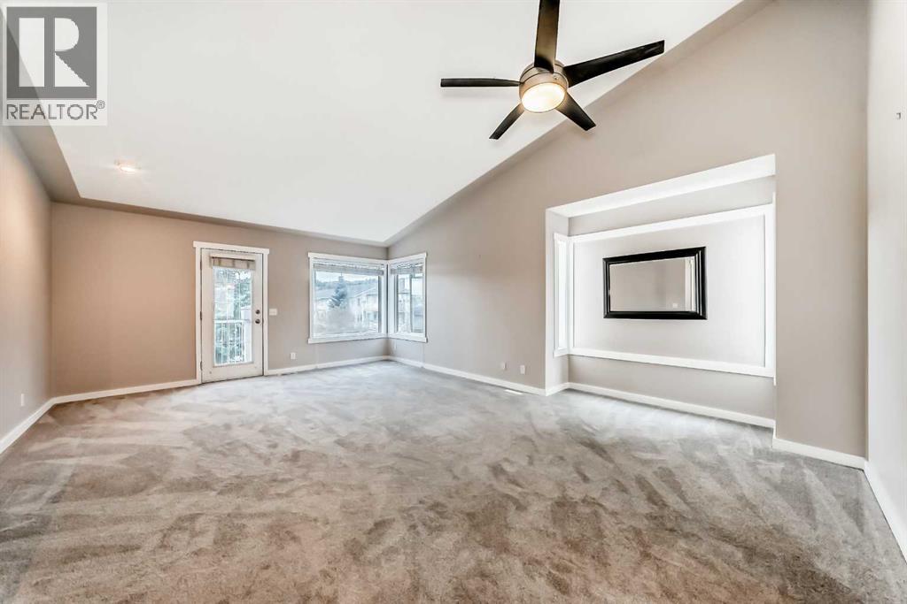 Single Family House for Sale in  Sierra Morena Green SW Signal Hill Calgary 