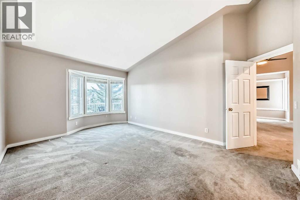 Single Family House for Sale in  Sierra Morena Green SW Signal Hill Calgary 